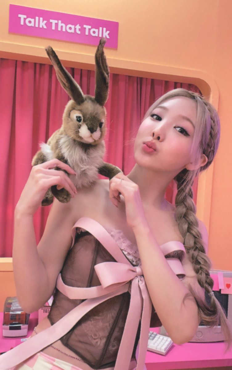 TWICE Between1&2 ナヨン アラジン トレカ うさぎ レア TWICE Between1&2 ナヨン アラジン トレカ うさぎ レア - メルカリ
