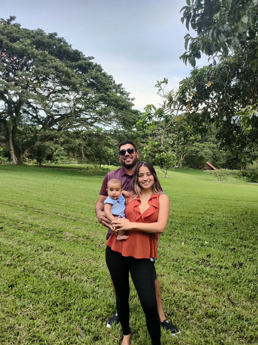 234Grade's tweet photo. Family= everything ❤️❤️❤️
#BlessedAndGrateful
#lovelikenoother
@smallchyna https://t.co/VaajuyaDBL