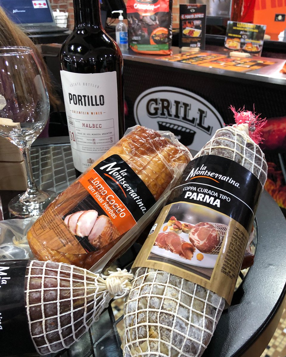 No se necesita mucho para ser feliz: a los fanáticos de #LaMontserratina les basta, por ejemplo, con una Coppa Curada tipo Parma y un Lomo Cocido. ¿Qué más se puede pedir? ¡Ah, sí! Un buen vino tinto... Te esperamos en #LaMontserratinaBodegon