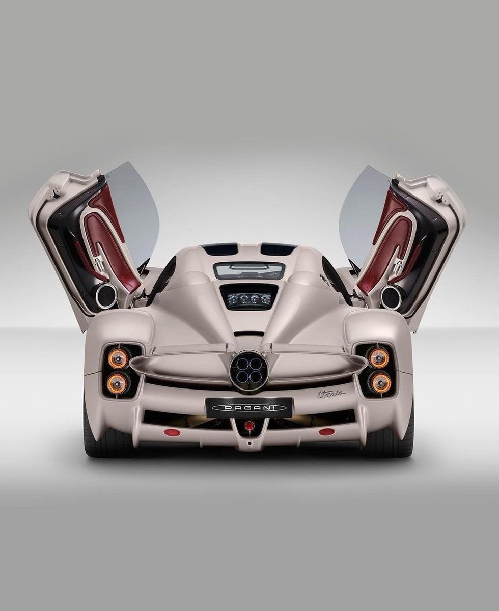 WorldWideCarsTM's tweet photo. The new Pagani Utopia 💯 https://t.co/2AMPzo4plI