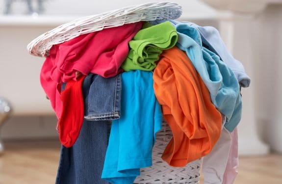 This stain removal guide has everything you need to know about treating common stains! simplyfrugal.ca/stain-removal-…