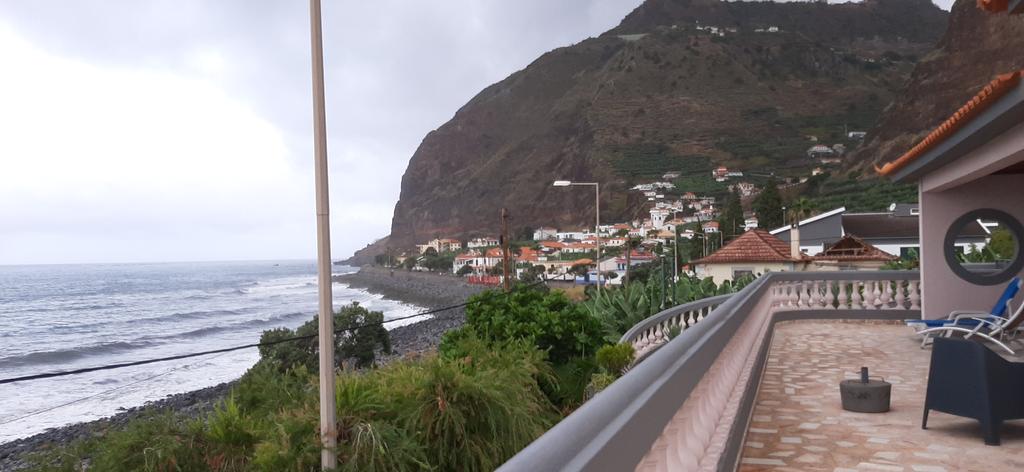 Rahisilver's tweet photo. Overcast day at #Madeira #Portugal https://t.co/oaZhU7kjGi