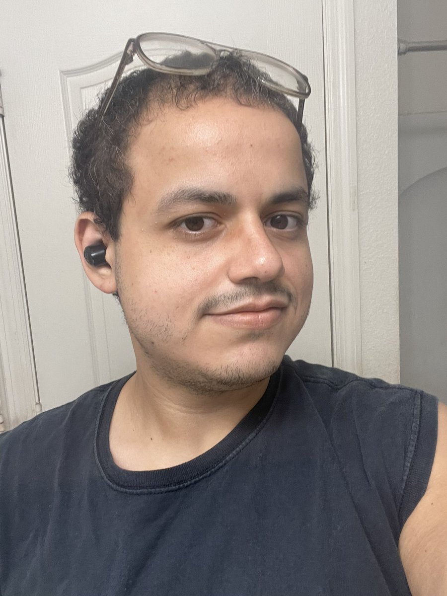 Kaijuking30's tweet photo. #Selfie #SelfLove #SelfConfidence #Confidence #innerSelf #SelfieNation #SelfieAddict #SelfieWeek #SelfieMonth #SelfieYear #SelfieKingdom #Love https://t.co/RxQnsoDq3R