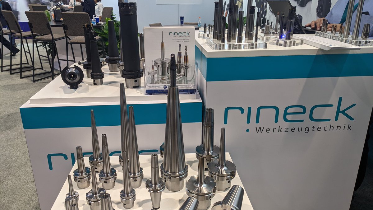 MMS_Eli's tweet photo. Got to visit @PlatinumTooling booth at IMTS!

We went over their speeders, and the company is introducing its line of shrink-fit holders. #IMTS2022 https://t.co/5xtIGu0NqZ