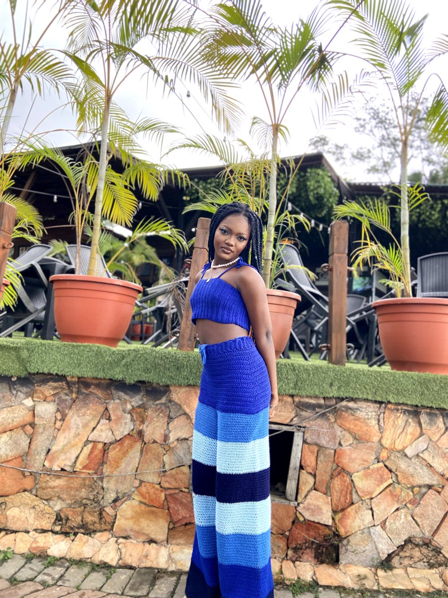 promdorc's tweet image. My first full crochet outfit 🥺