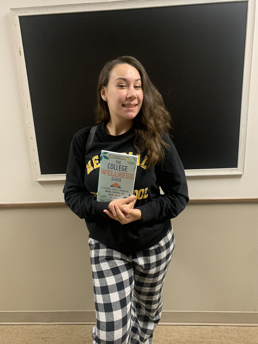 Warrior_Counsel's tweet photo. Thank you @ThePrincetonRev for these AWESOME college prep resources! We were so excited to be able to share these with our seniors as they plan for college next year. https://t.co/TOsUL6iFlb