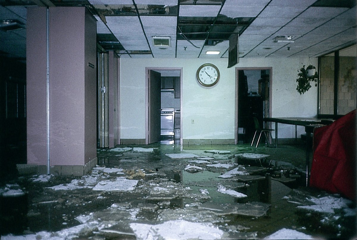 ParamountRestor's tweet photo. Why All Businesses Need a Water Damage Plan and a Relationship With a Good Restoration Company Be... https://t.co/sAc8w6GzUX
#waterdamage #waterrestoration #businessmanagement #propertymanagement #commercialmaintenance #kentucky #ohio #cincinnati #florence #nky #northerkentucky https://t.co/raoRmvWJBV