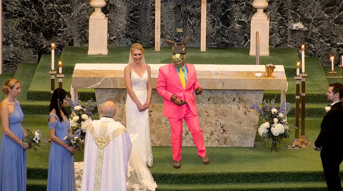 LANallNight's tweet photo. Congrats to LANAllNight Director, David (LionBattery) on getting married! Enjoy these pictures from the ceremony!
Get your tickets here: https://t.co/VEiImezufr
#lanallnight #lanfest #lanparty #pcgamer #batlan #vr #gaming #llama https://t.co/HXVAeA1LXP