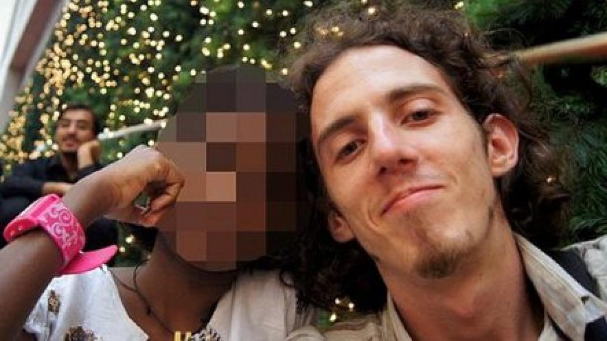 info7mty's tweet photo. ¿Justicia poética? Violan y asesinan a pedófilo en prisión▶️https://t.co/5RRVLHIkZd
#INFO7 #ReinoUnido #RichardHuckle #Pedófilo #Asesinado https://t.co/7jc5AtB2Ld