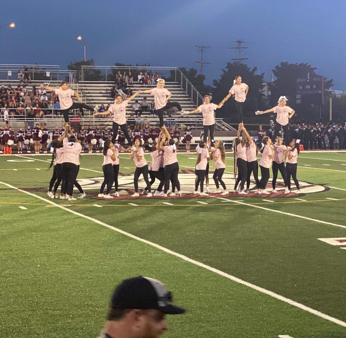 argohs217's tweet photo. Here’s some cheer pics… From a proud Argo cheer mom
#argohoco22 https://t.co/HJWYy0GhRE