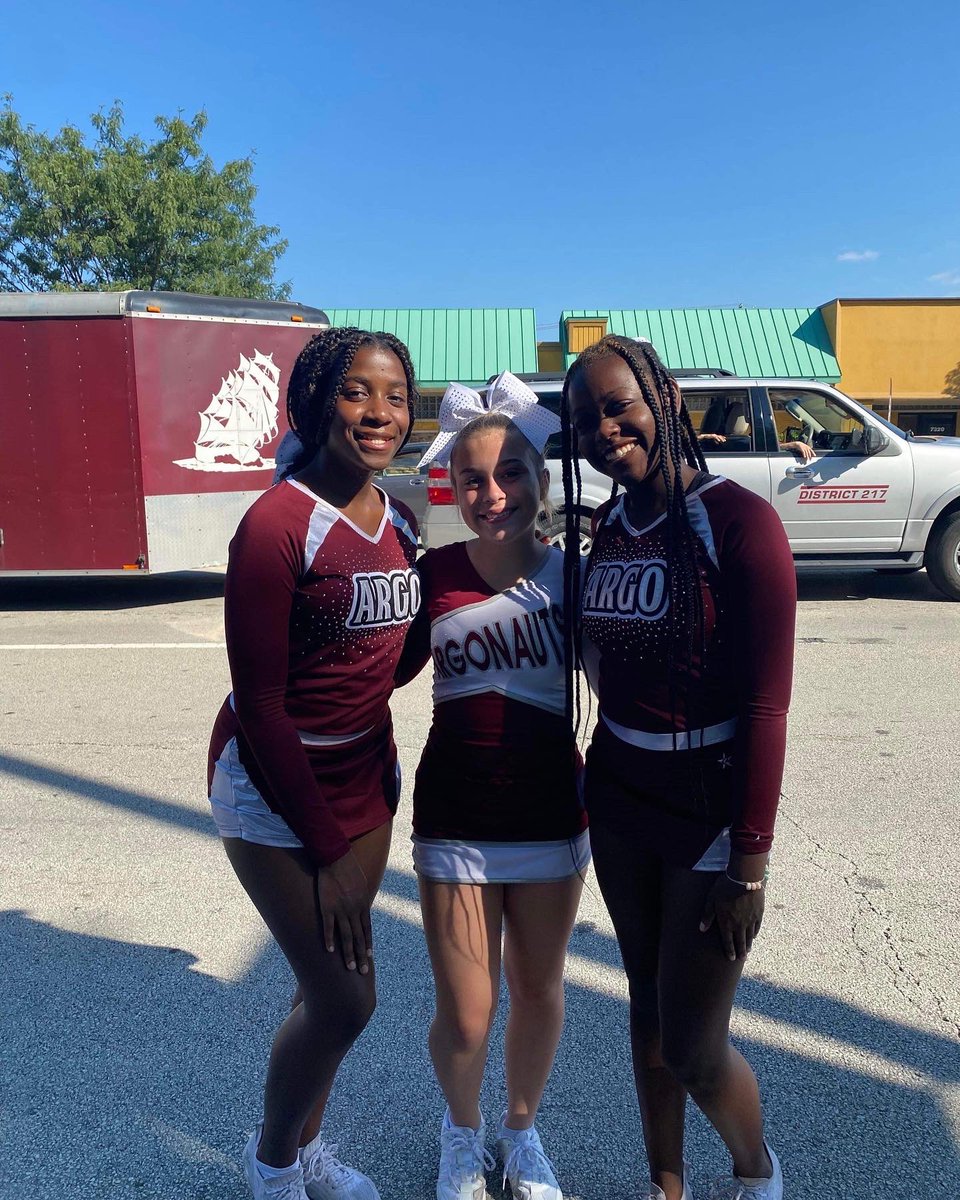 argohs217's tweet photo. Here’s some cheer pics… From a proud Argo cheer mom
#argohoco22 https://t.co/HJWYy0GhRE