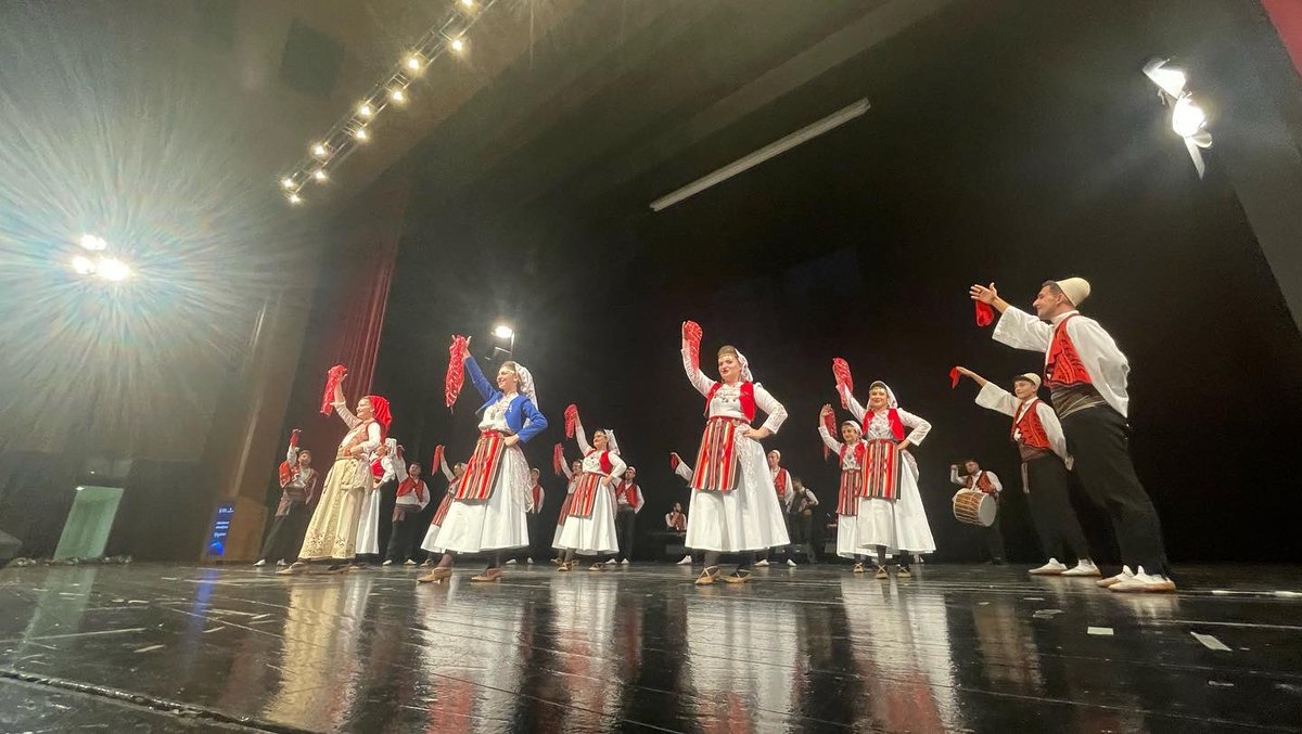 ZaferFolklor's tweet photo. Bu akşam gala gecesi Merinos Atatürk Kongre Ve Kültür Merkezi’nde düzenenlenen Rumelifest etkinliği sahnemizden 📸 https://t.co/MZz6AwLFw4