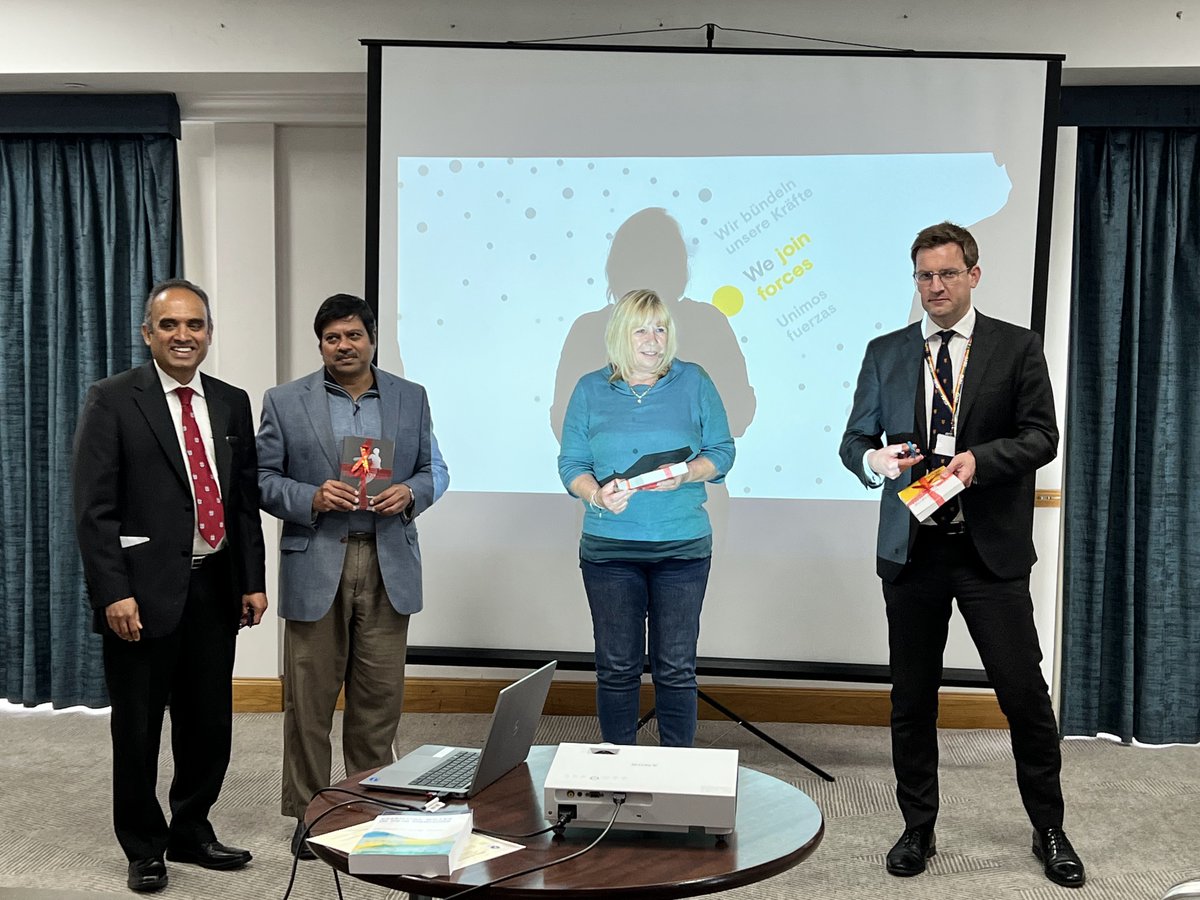 ThanthulluVasu's tweet photo. Really proud to have released two great textbooks today! Thanks to Mr Richard Mitchell, Chief Executive of UHL NHS Trusts and Mr Nishan Canagarajah, President and Vice-Chancellor of University of Leicester, who released these books in the pain conference today! https://t.co/paHixA0eaV