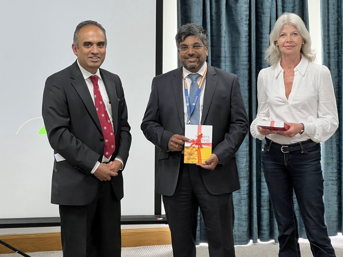 ThanthulluVasu's tweet photo. Really proud to have released two great textbooks today! Thanks to Mr Richard Mitchell, Chief Executive of UHL NHS Trusts and Mr Nishan Canagarajah, President and Vice-Chancellor of University of Leicester, who released these books in the pain conference today! https://t.co/paHixA0eaV