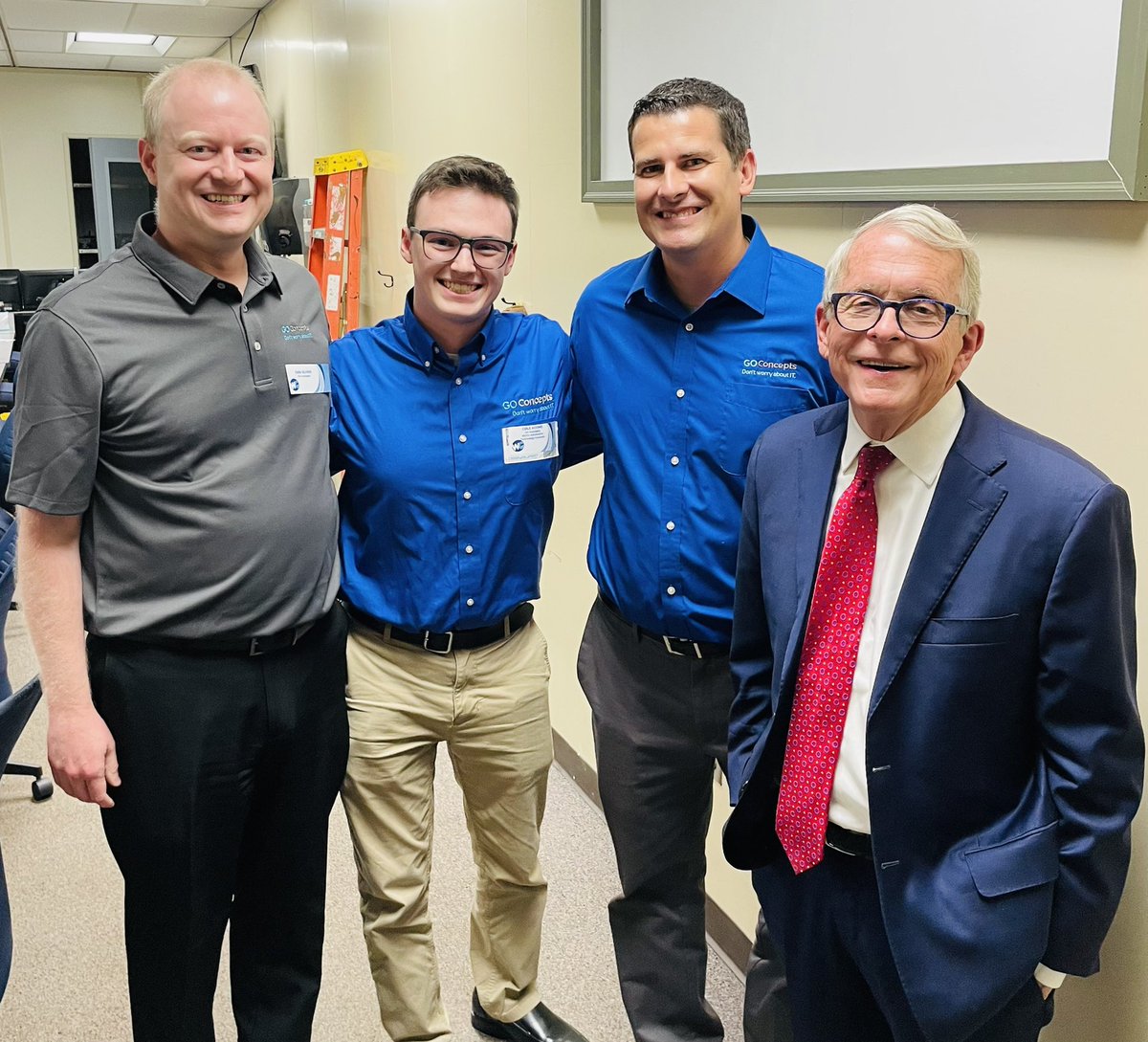 GOConcepts's tweet photo. Honored &amp; grateful to spend time with @GovMikeDeWine talking about how we serve #Ohio #developmentaldisability related organizations &amp; businesses, &amp; the value of career technical education! Thank you to our partner @WarrenCoCareer for inviting us! 
#cte #IT #education #WCCC https://t.co/gwbt3NqwMv