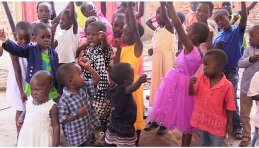 JenesisDavid's tweet photo. Our orphanage where praising to God and it was lovable that is why I come out saying that glory and honor be to God in the highest https://t.co/YXSkGrK561