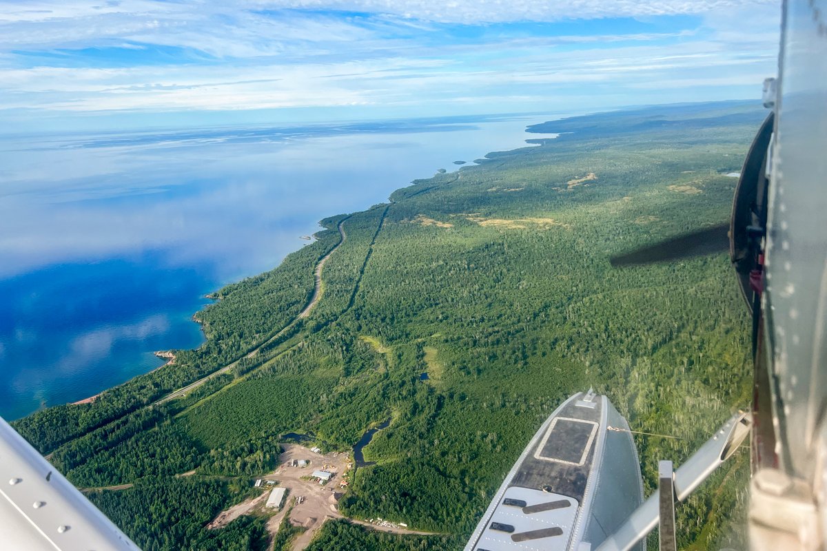 thepointsguy's tweet photo. With views like these, it's shocking that Isle Royale National Park only receives around 20,000 visitors per year. 🤯

Here are a few reasons TPG's @capriwhiteley was impressed by this isolated national park. 🧵👇 https://t.co/1Wuet5ShL8