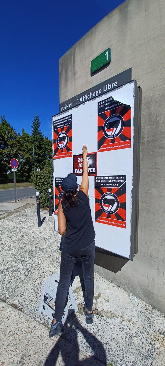 Asso_Antifa77's tweet photo. Nouvelle sortie collage aujourd'hui.
Face à l'extrême droite, face aux réactionnaires la seule solution tenir le terrain.
Matériel disponible ici https://t.co/YqgamDxUzk
#77antifa #afa77 #antifa https://t.co/2yZkSZhYUg