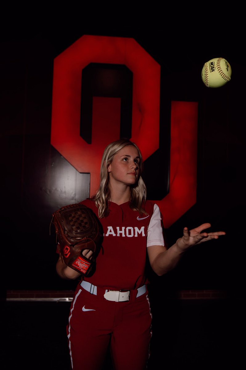 audreylowry42's tweet photo. Boomer Sooner, Baby!❤️‍🔥❤️‍🔥 @OU_Softball https://t.co/t4d1I2sNrP