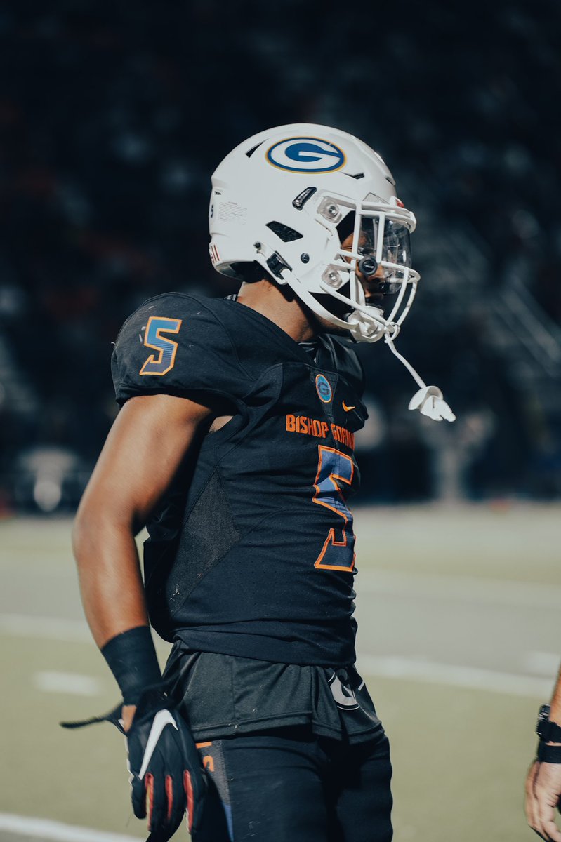 beyond blessed to be where I’m at.. 🤝
<a href="/BishopGormanFB/">Gaels Football</a>