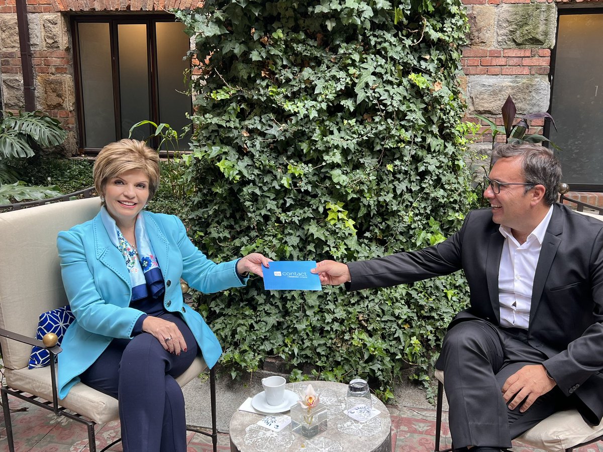 Gloriaeuruena's tweet photo. Hoy en entrevista con @RuiMarquesG CEO @GoContactCloud #AsociadoColcob en el programa Speak with Go, compartiendo sobre los nuevos desafíos en la industria y la trayectoria e influencia de la asociación @Colcob_Colombia https://t.co/NcGSO6iDZ5