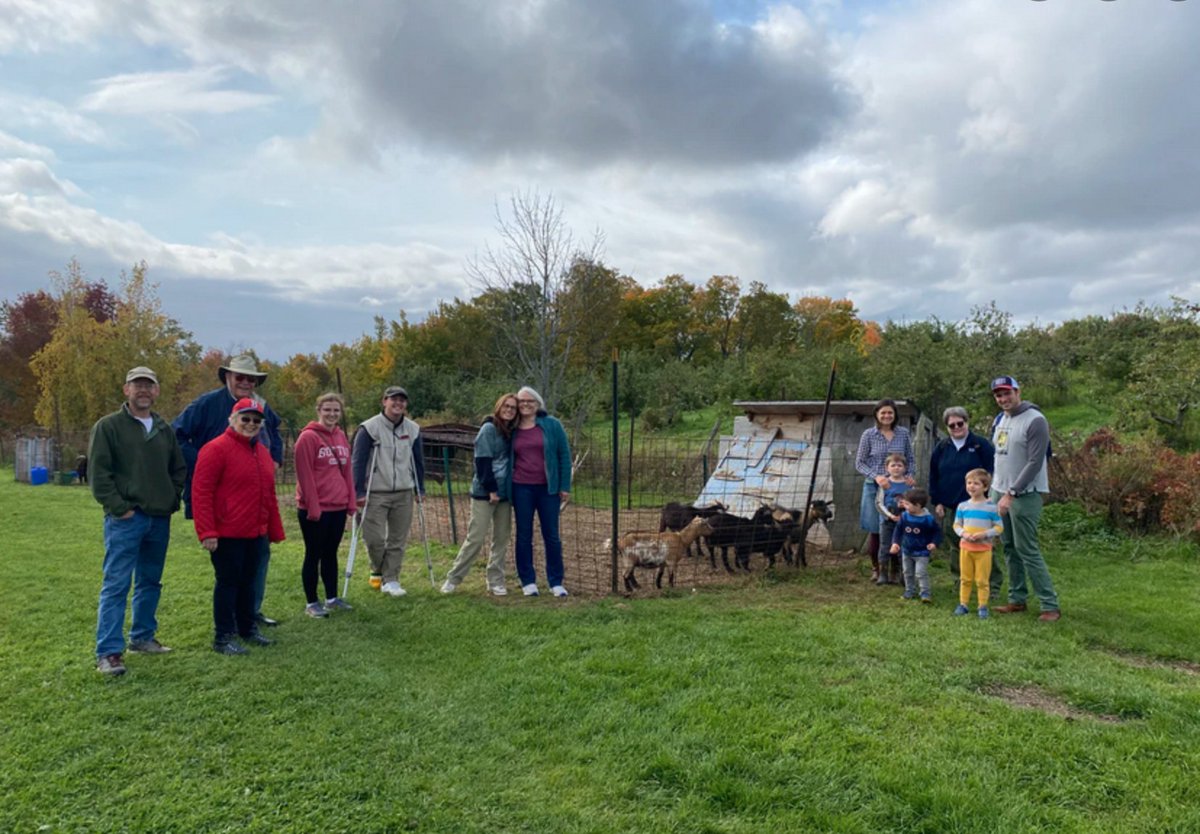 UPBrookline's tweet photo. Save the date: Apple Picking! 

Join us for an all-parish apple picking event on Saturday, October 8th. Details about timing and location to follow. 

Questions? Contact Stefan and Karina at gathering@upbrookline.org. https://t.co/cu8GtYl2Bv