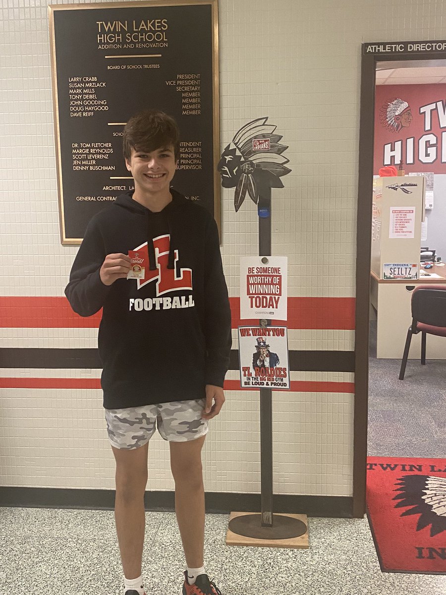 tl_indians's tweet photo. Thanks to TL freshman football player Ethan Need for staying extra Friday night and cleaning up the sidelines. @TwinLakesFball #FaceOfSportsmanship https://t.co/iOblDtj5Sp