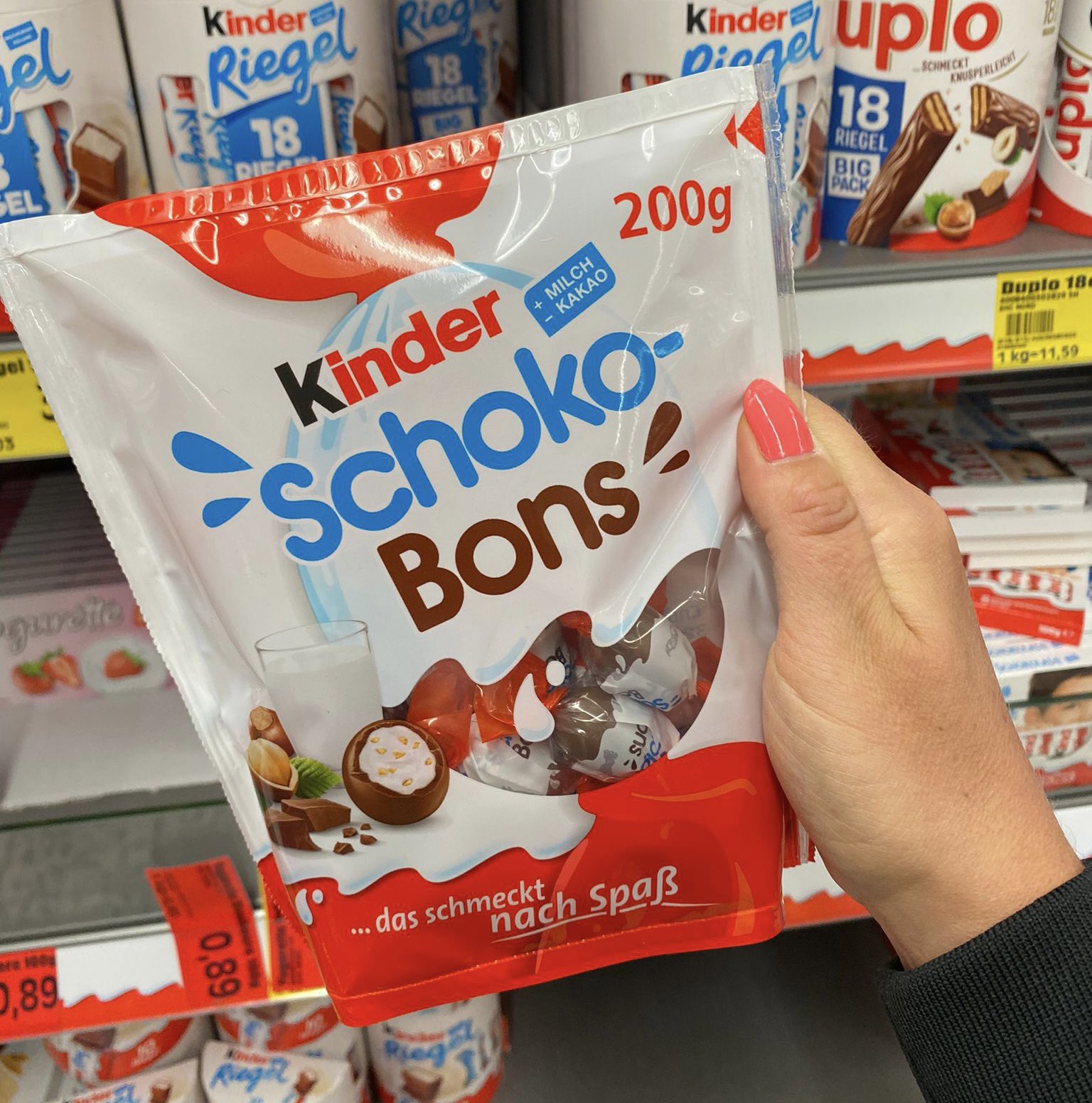 Global Food News on X: Kinder Cards Schoko-Bons Crispy Hybrid