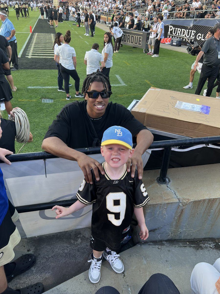 NathanSoltis2's tweet photo. @IveyJaden thanks for taking a picture at @BoilerFootball vs. Penn State with my son Cooper. Grandma was thrilled and looking forward to @DetroitPistons season. @SoltisLlc https://t.co/BalSExxcs1
