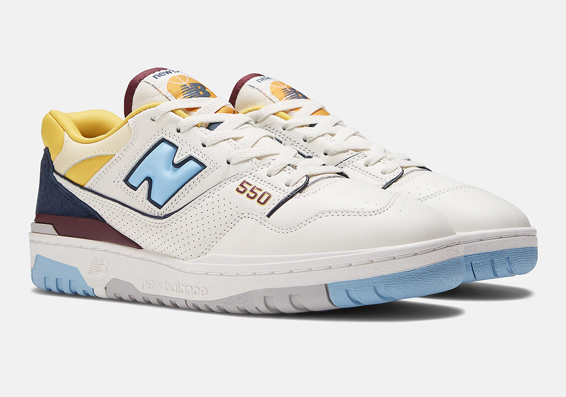 SneakerNews tweet picture