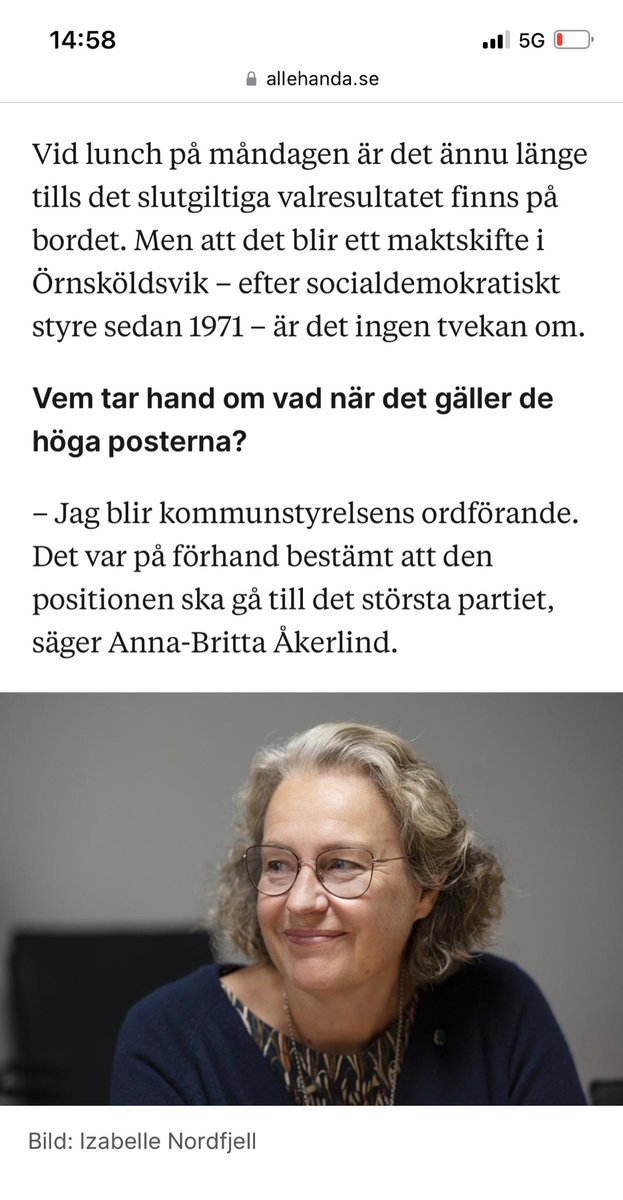 karin_kallstrom's tweet photo. Mamma Anna-Britta tar över stafettpinnen efter över 50 år av socialdemokratiskt styre. Detta i ett val där C kollapsar i många starka fästen ute i landet. Historiskt, kul och jäkligt bra för öviksborna. https://t.co/upG3ad2HM9