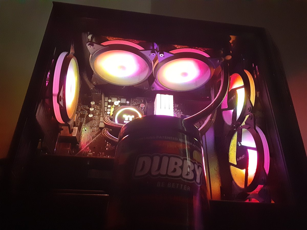 AwzlyFFA's tweet photo. Make sure to use code "AWZLY10" on any order at @DubbyEnergy https://t.co/g1DlZAbjAh !
I recommend the Galaxy Grenadewa! https://t.co/sWaQG8UDJP
