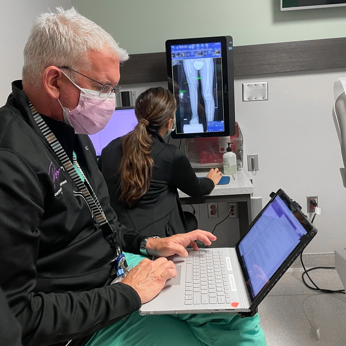 claireshannonmd's tweet photo. Shout out to my amazing PA, John! Thank you for all of your hard work and dedication to our patients.πͺ https://t.co/bX32J5BnRv #orthopedics #pediatricorthopedicsurgeons #limbdeformitycorrection #orthopedicsurgeon #womeninmedicine #womeninorthopedicsurgery https://t.co/MrHX6olNRa