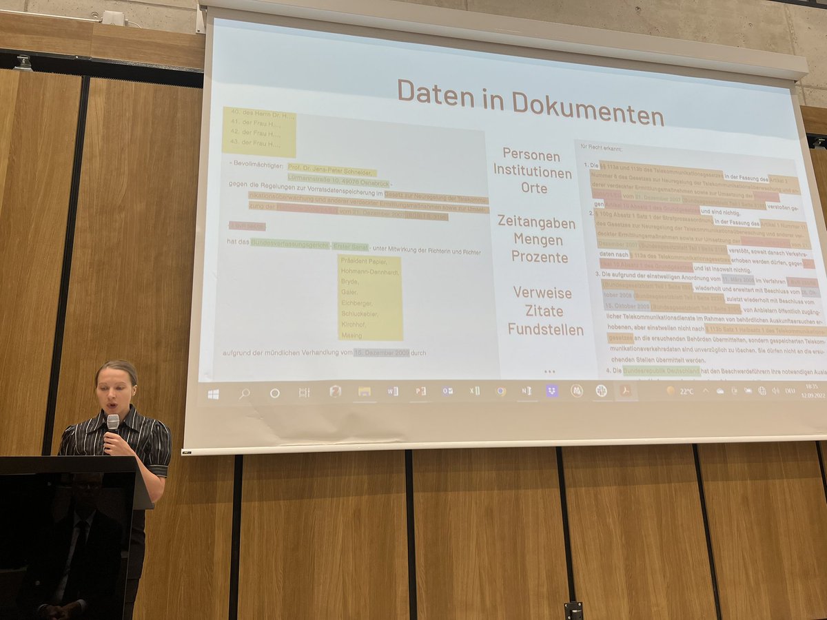 LegalTechColab's tweet photo. Was hilft es, wenn Technologie und Legal zusammen kommen? @CorinnaCoupette argumentiert in ihrer Keynote, dass Recht effektiver und effizienter wird, wenn wir es als Daten auffassen und verarbeiten. #legaltech https://t.co/jgzN2fotEC