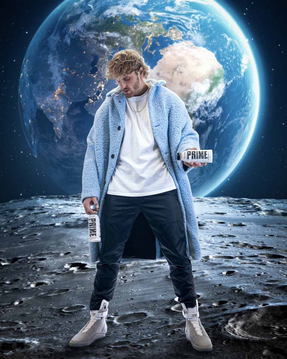 LoganPaul's tweet photo. INTRODUCING META MOON!

A flavor so good, we can’t even describe it. Take your hydration to the cosmos &amp; try it yourself 💫 @PrimeHydrate https://t.co/j30mkS3rYs