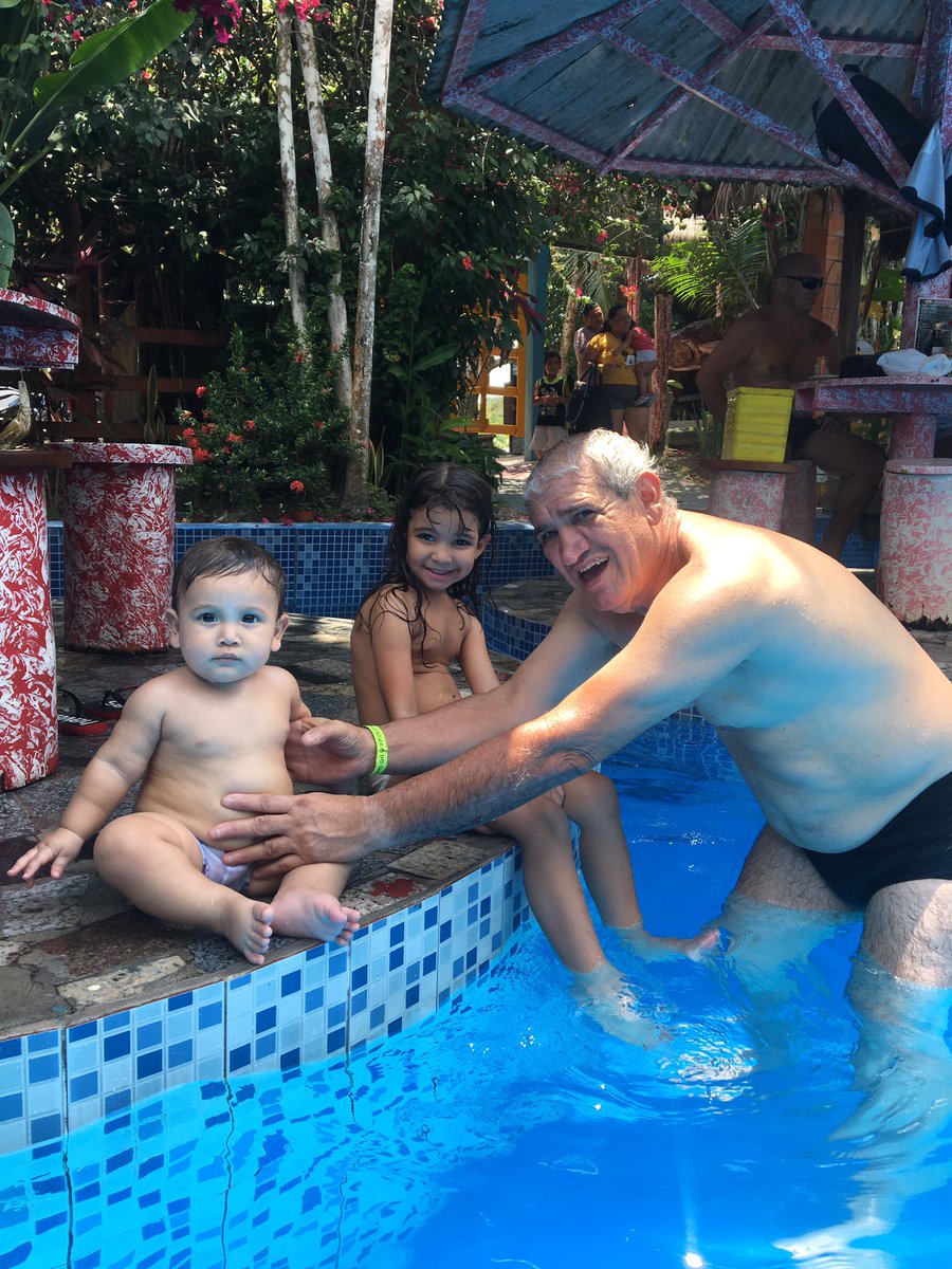 MatheusJay's tweet photo. Folguinha de domingo rendeu!
O importante é isso! 
Grana no bolso e a família bem!

O restante a gente conquista com o tempo 🙏❤️‍🔥 https://t.co/3nWyRZz3Kl