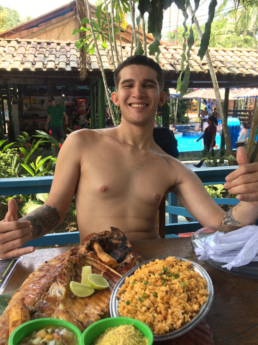 MatheusJay's tweet photo. Folguinha de domingo rendeu!
O importante é isso! 
Grana no bolso e a família bem!

O restante a gente conquista com o tempo 🙏❤️‍🔥 https://t.co/3nWyRZz3Kl