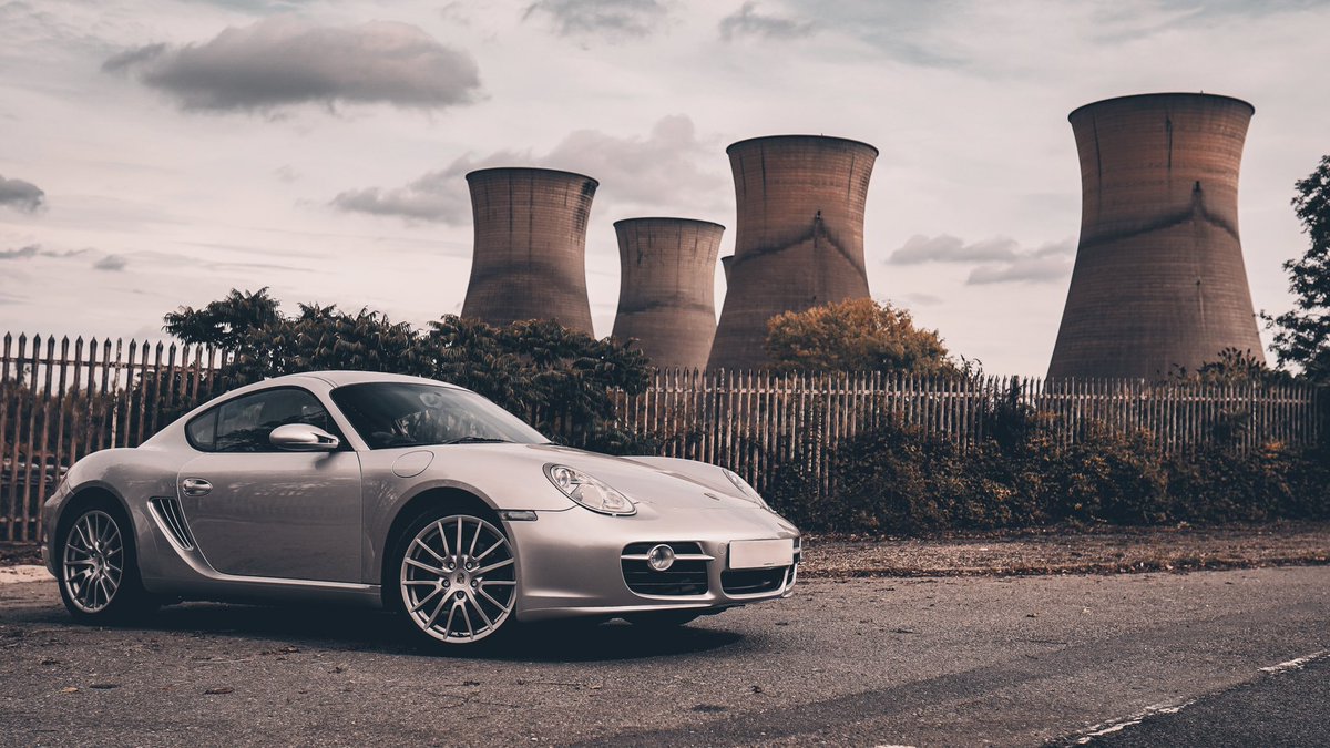 All about the energy consumption!! Cayman S in for oil consumption monitoring. Was on a test drive, suitable location for a quick pic found!! #Porsche #Service #LongEaton #Nottingham #CavendishPorsche #PorscheService #CaymanS #PorscheCayman #PorscheCaymanS