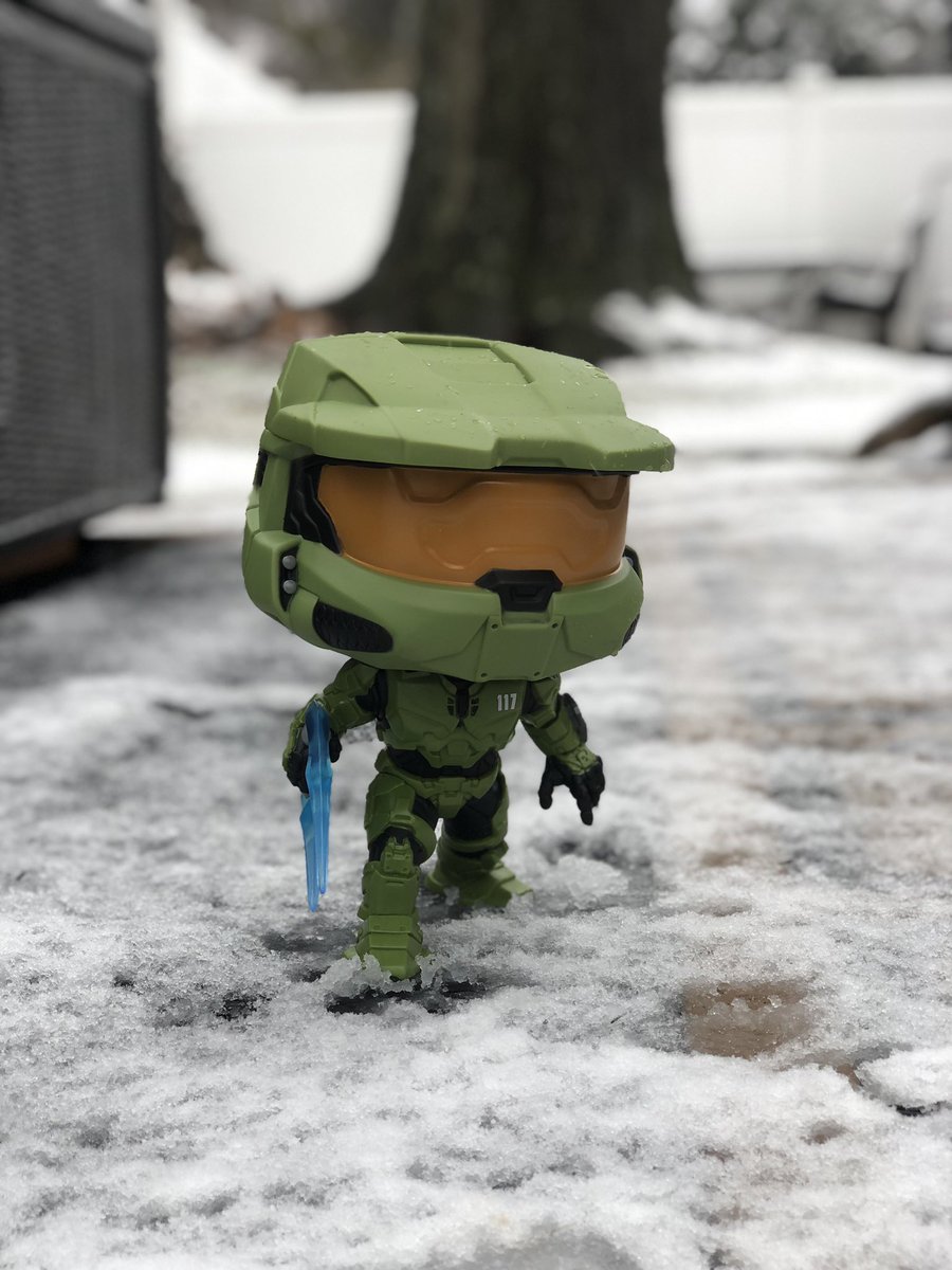 Petesp0ps's tweet image. It’s #NationalVideoGameDay and halo will forever be my favorite. Bungie halo that is!! #funkophotoadaychallange @OriginalFunko