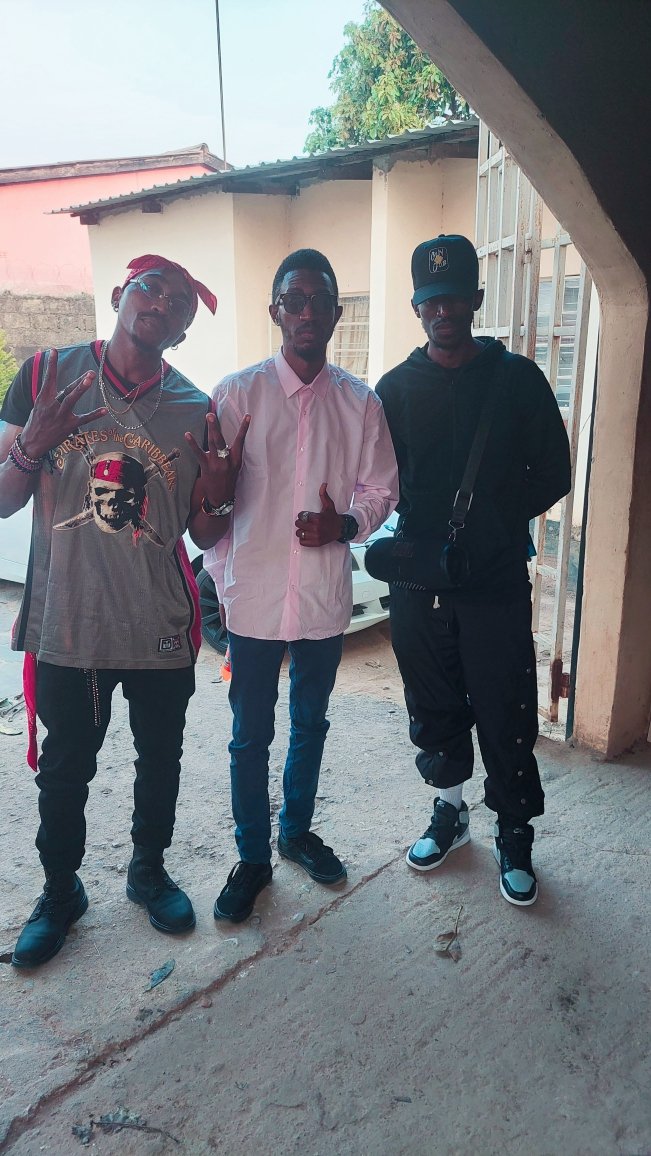 chamaflowboy's tweet photo. @Legger X @Chefy187 🫵🏽🔥🔥 Big teams Only 💯 https://t.co/HVpXlcECM7