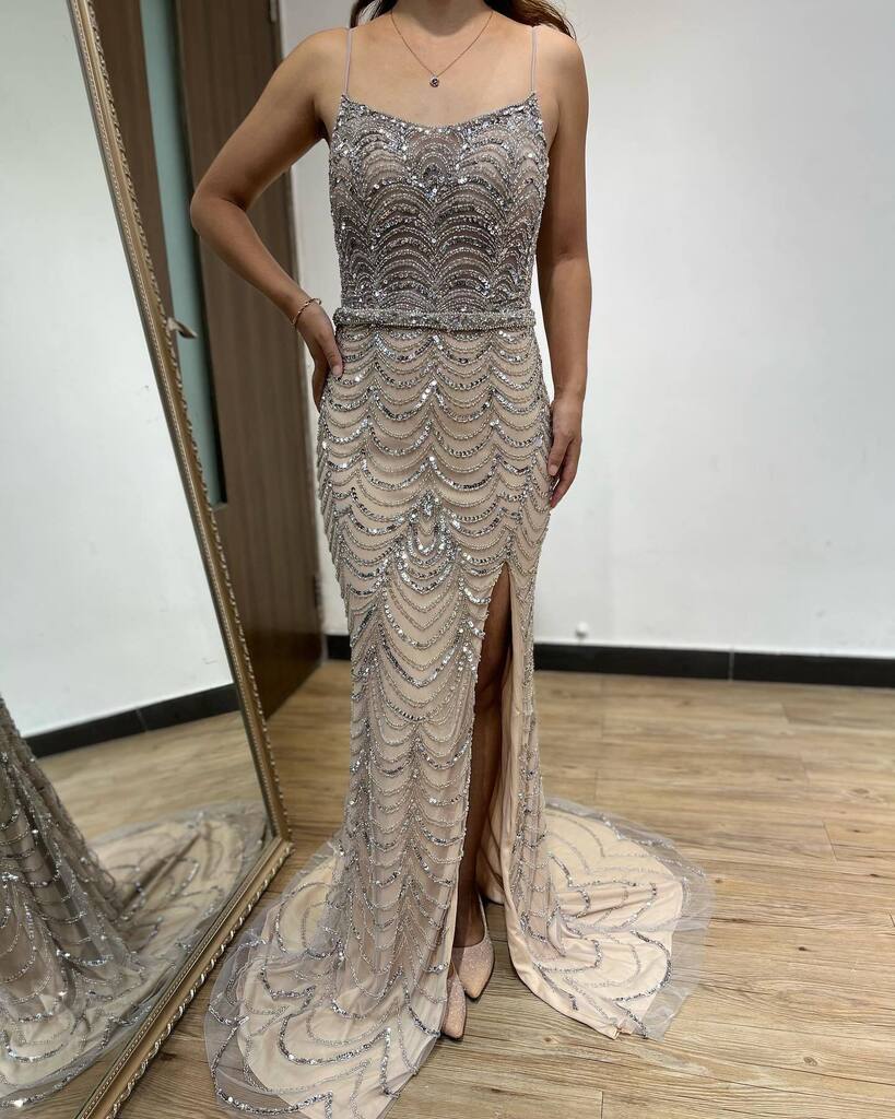 angela58569675's tweet photo. Who need this beautiful gowns?😍🥰
#sexydressesonline #promdressshopping #promideas #redcarpetdress#partydress #partygown #partywear #partywear#partylook #partygirl #couturedress https://t.co/NpVTz1UrbP https://t.co/ZqKt2SkCNz