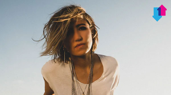 officialcharts's tweet photo. NUT is on track to be @KTTunstall's first Top 10 record in six years 👏

See where the album lands in the midweeks: https://t.co/CJPqfooDPs https://t.co/N1pHMoUOxn