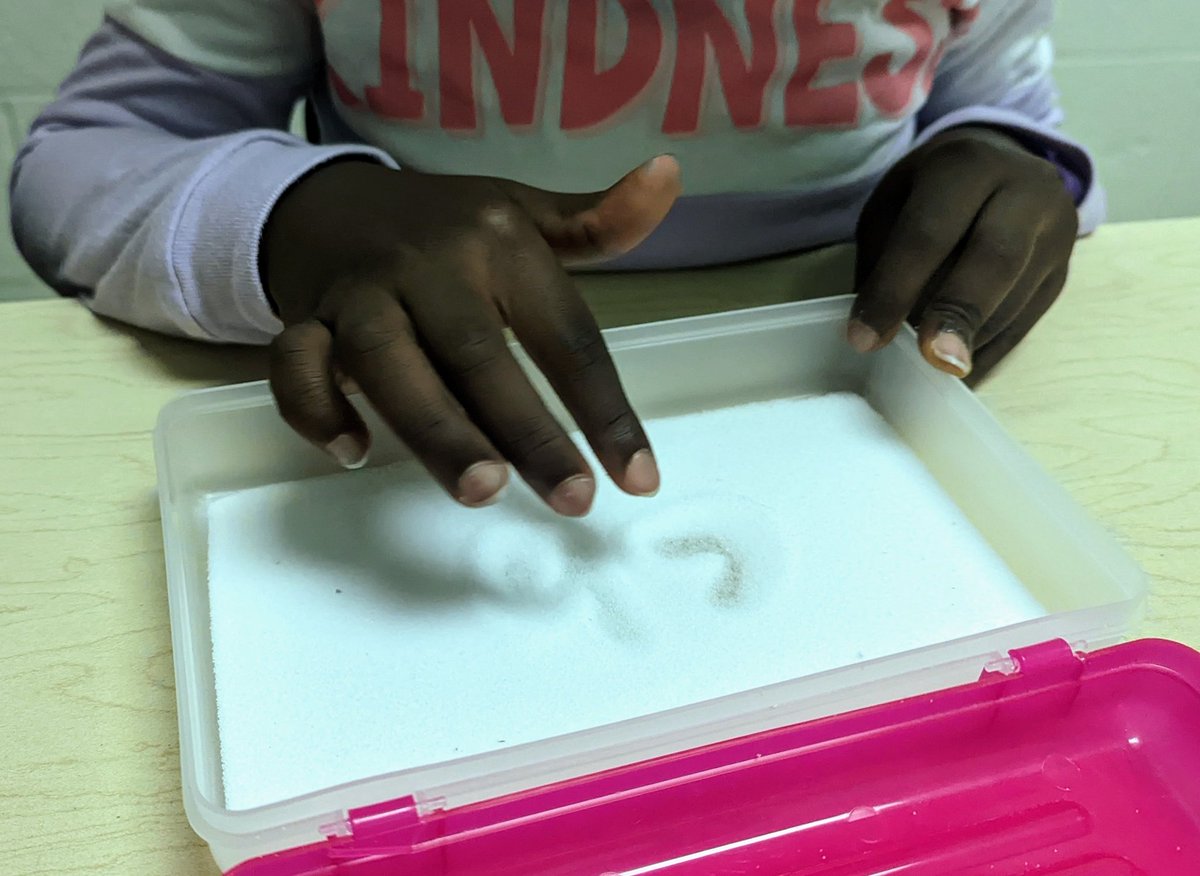 This week I'm excited to introduce salt boxes into our multisensory toolkits for phonemic awareness practice! <a href="/Creeksidetweet/">Creekside ECS</a> #WEareLakota #NeedtoSucceedCECS