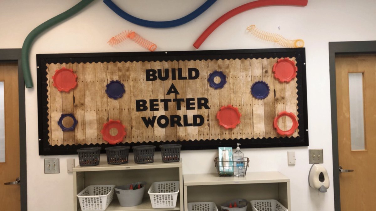 MissRogersNBHD's tweet photo. Check out the new Learning Lab at Ison Springs Elementary! 
Learning Lab: a place where students feel comfortable taking chances, making mistakes, and growing while improving their reasoning abilities and problem-solving skills in all content areas #ISESLearningLab @IsonSpringsES https://t.co/iRoqIRm3RY