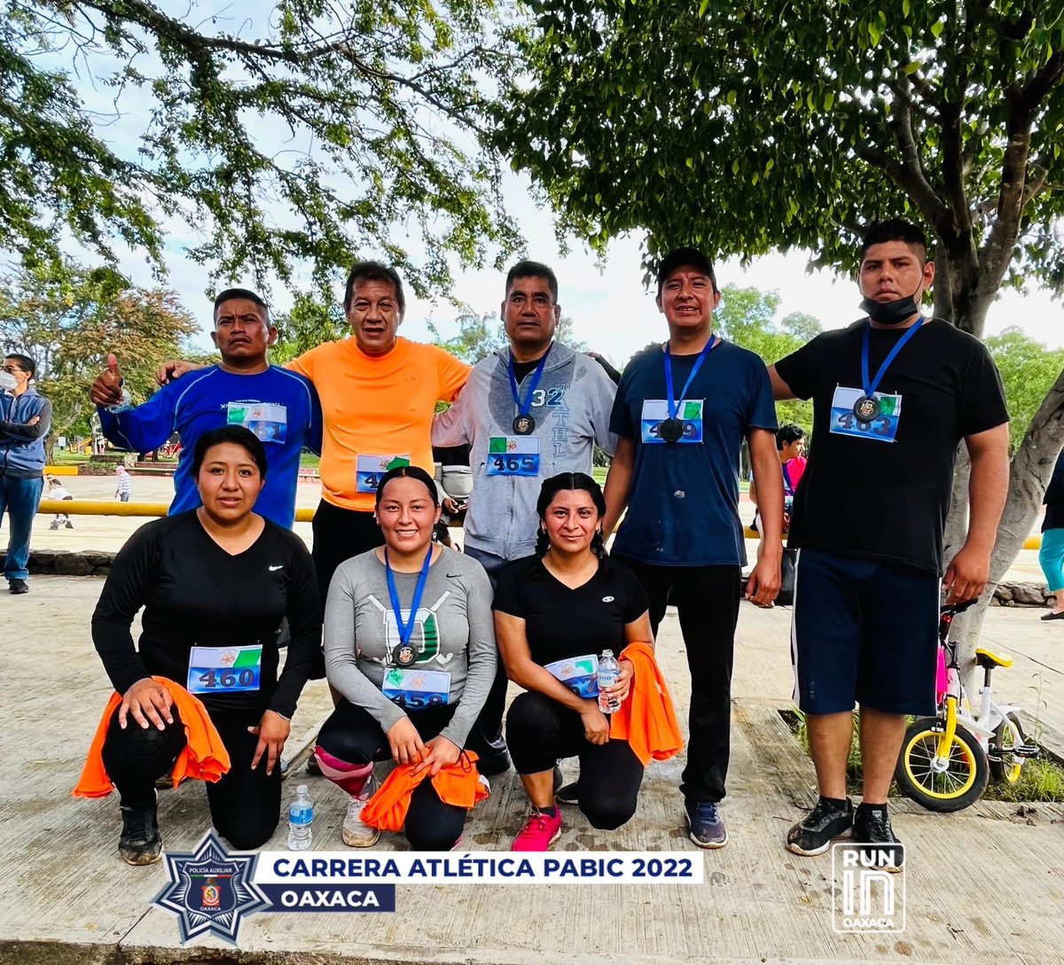 RunInOaxaca's tweet photo. Así vivimos la carrera atlética de PABIC Oaxaca. 
5 y 10 kilómetros de felicidad en el Bosque El Tequio. 

¡Sigamos compartiendo kilómetros! 

#runInOaxaca #oaxaca #mexico #running #run #pabic #aniversario #chicasRunIn #RunInBlack https://t.co/ULMTyyXd00
