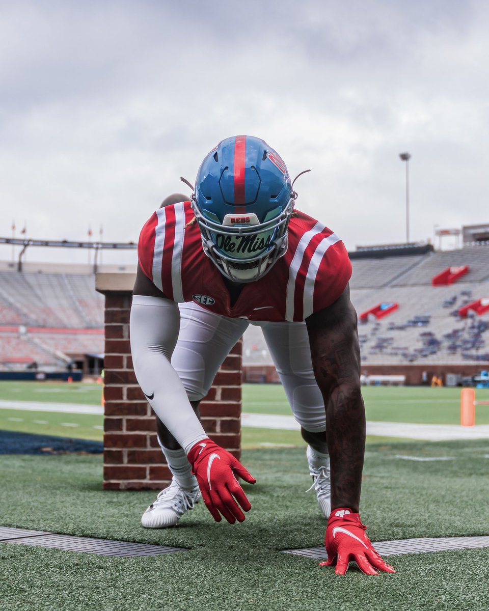 quez251's tweet photo. Had a great time at Ole Miss this weekend❗️ #HottyToddy 🔴🔵🦈 https://t.co/tPMahkV4Gd