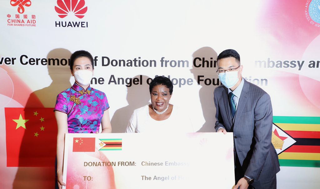 Chinese Embassy in Zimbabwe on Twitter "Madam Wang Wei, wife of the