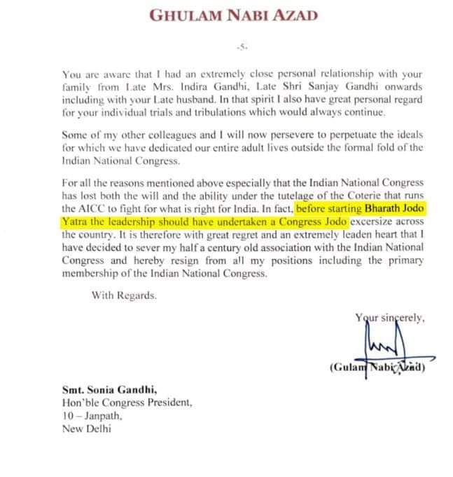 ASHOKRATHOD55's tweet photo. While @RahulGandhi is acting #BharatJodo from South India to North India,
But #Congress leaders are doing #CongressChodo from North India to South India.
#BharatJodoYatra
@Swamy39 @sambitswaraj @i_Nirikshana @HRoyBiradar @AsianetNewsSN @tv9kannada @aajtak @ndtv @ https://t.co/Y3Z56mt7RQ