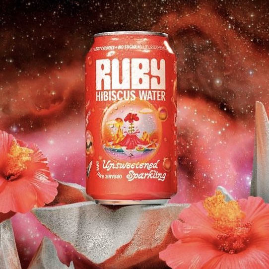 thesnaxshot's tweet image. calling all LA snaxbois 🌺 

@rubyforfun will be SAMPLING
 at @ErewhonMarket today —

Santa Monica
 (11-2PM) 

Silverlake 
(4-7PM) 

Go get your RUBY