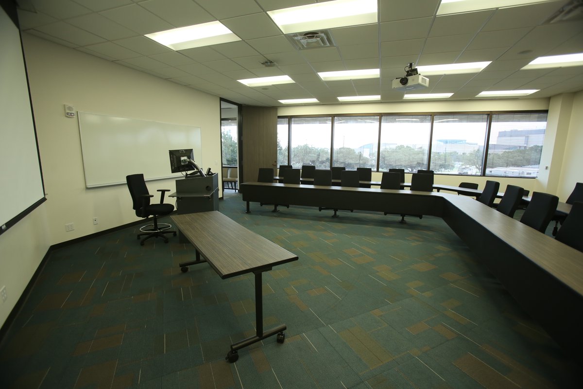 UHBauerCollege's tweet photo. On this day in 2013, the @UHBauerHonors Commons officially opened, providing a designated space for students in the #UHBauer Honors Program. This year, we're also celebrating the 20th anniversary of the program, which started with 75 students and now serves 350. https://t.co/SiKY6c6Df7